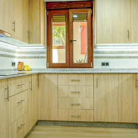 4 Bedroom Gorgeous In Feriehus
